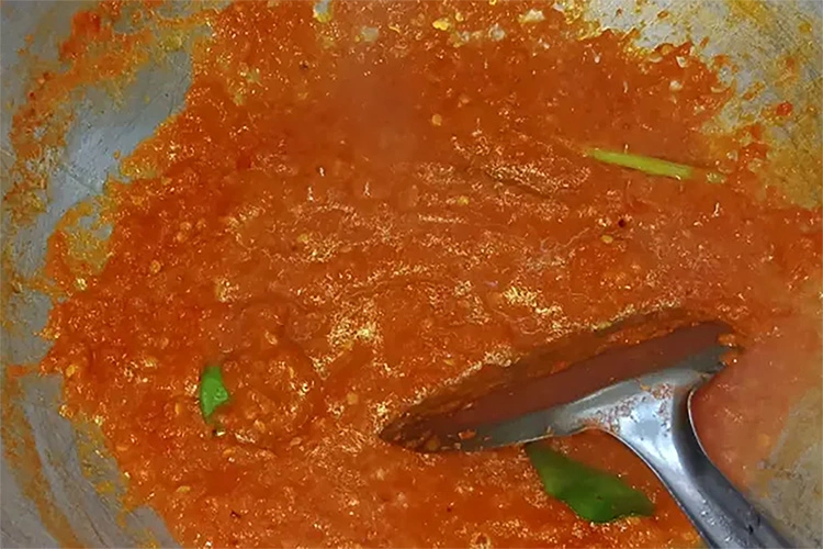 Tips Membuat Saus Padang yang Enak